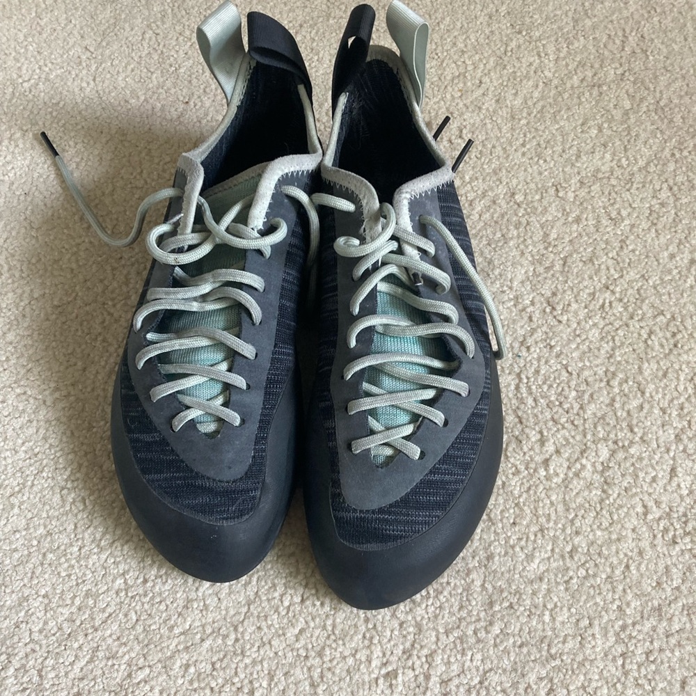 Black Diamond Momentum Lace Women's Climbing Shoe